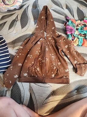 Girls' Brown Hooded Zip-Up Sweatshirt with Unicorn & Star Print